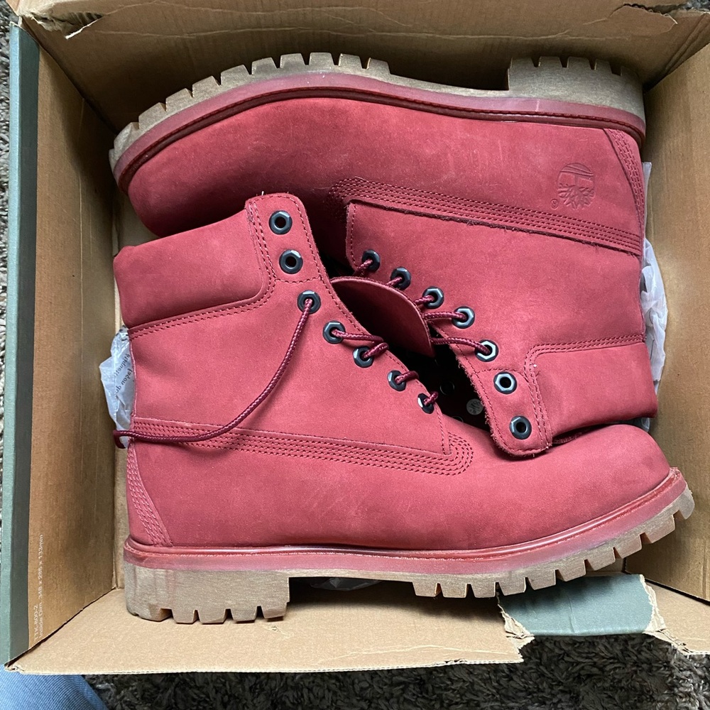 Burgundy Timberland Boots
